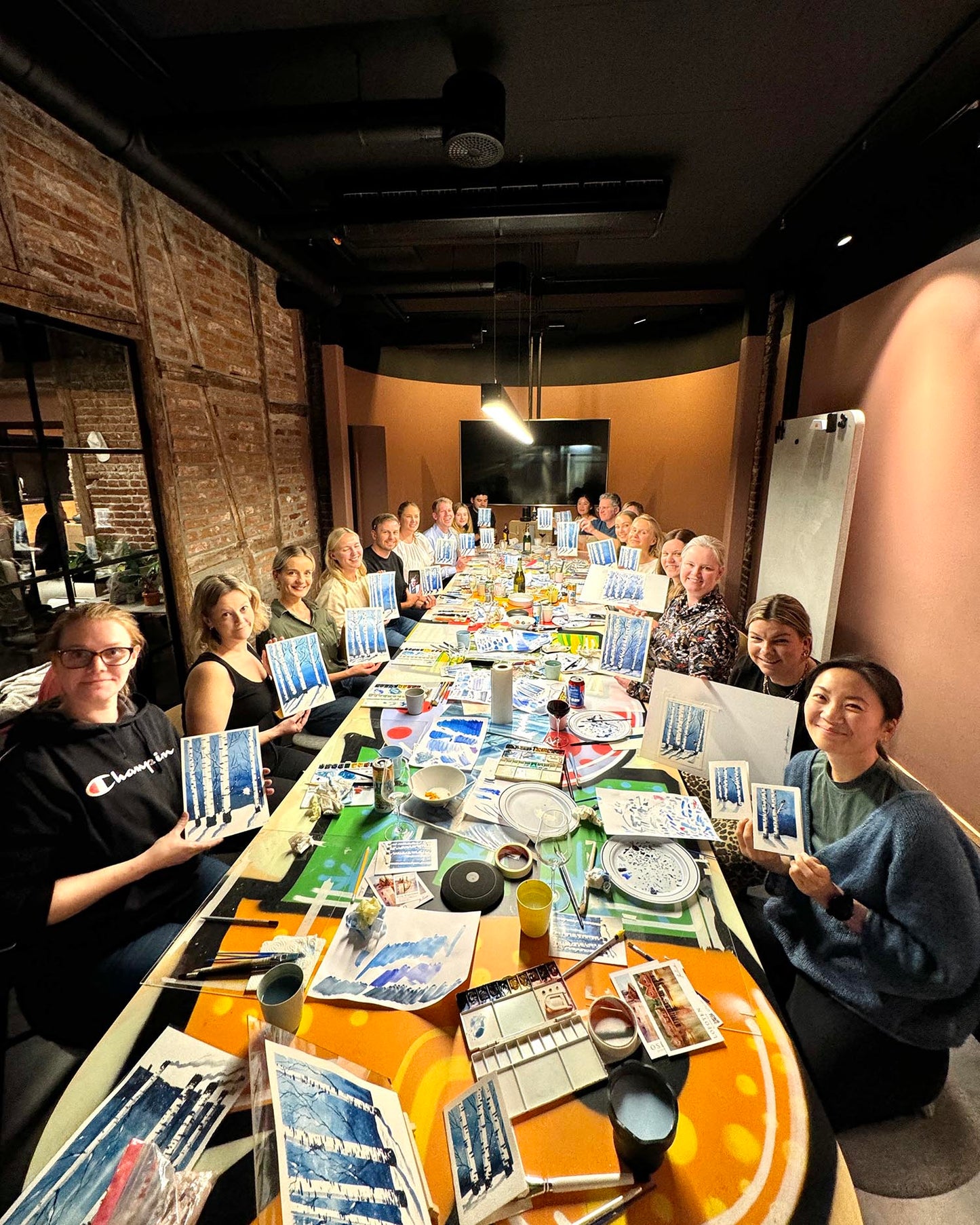 Paint & Sip • Art sessions for companies or private events